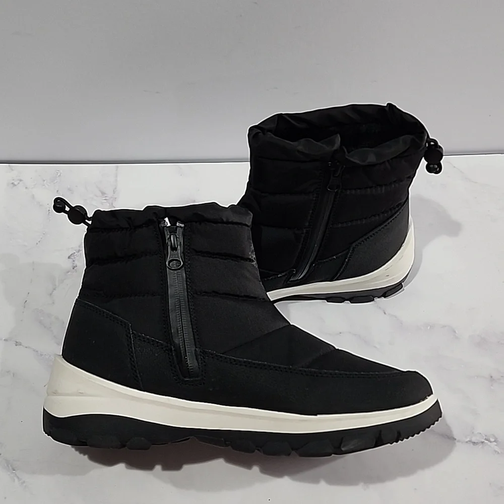 All In Motion Black & White  Winter Snow Boots